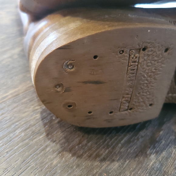 Size 12/13 Wolverine Boots Oil Resistant - Picture 6 of 11